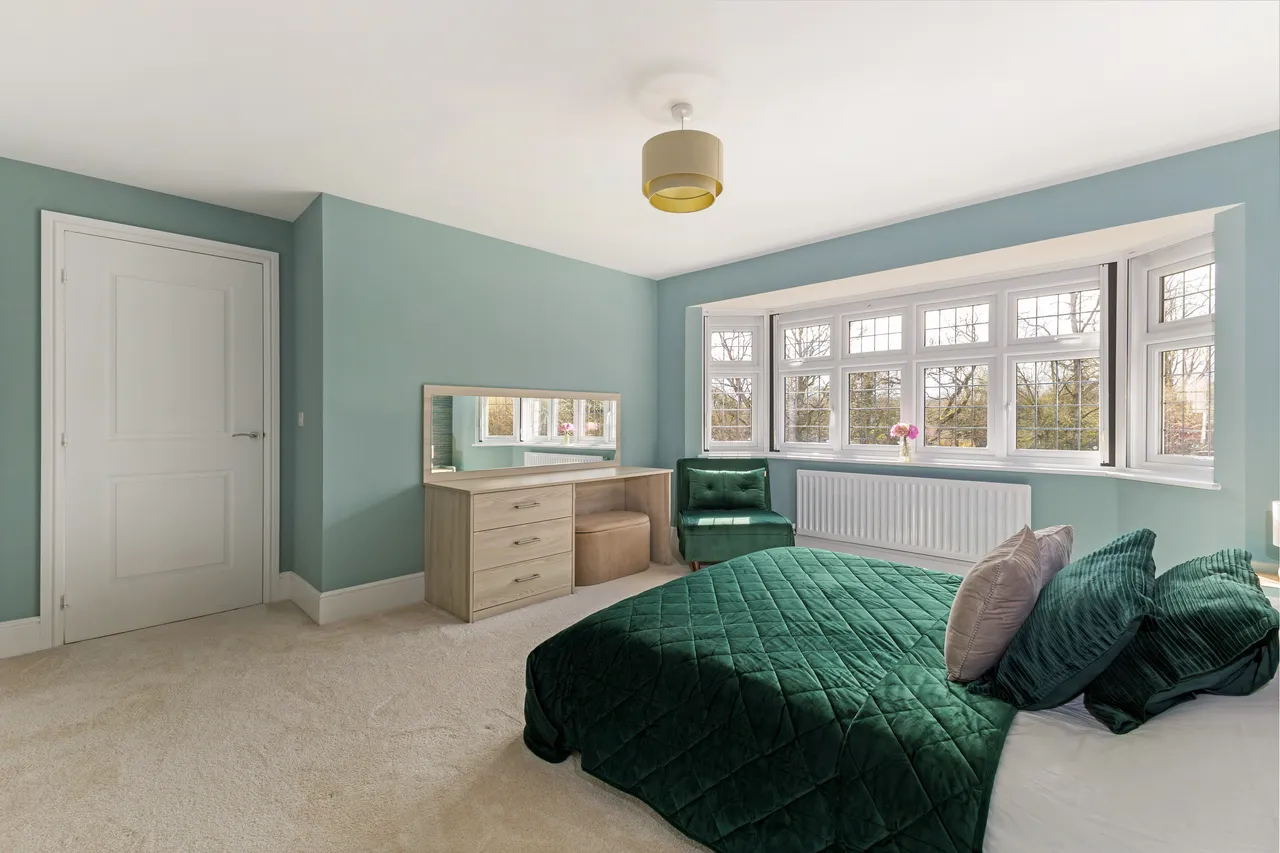 Kestrel Grove, Caddington, LU1, photo 7