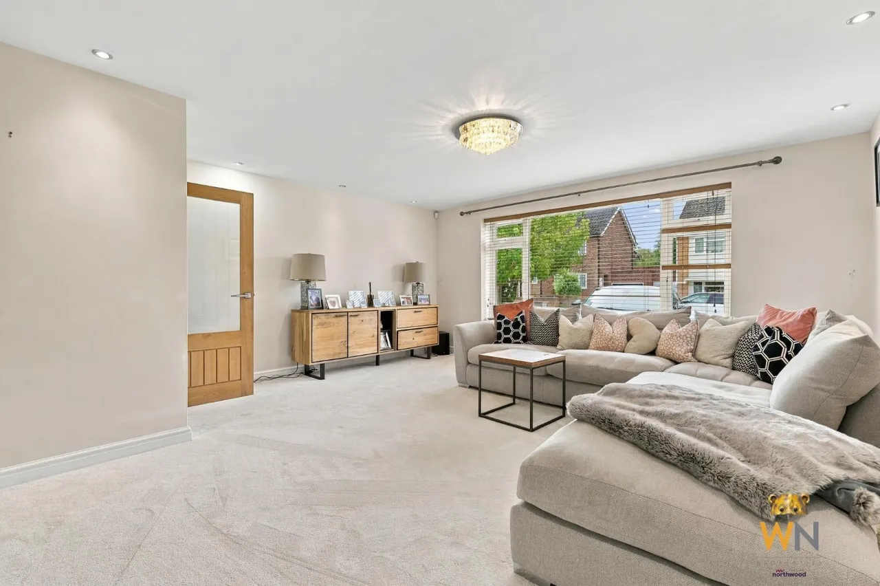 Byron Road, Hutton, CM13, photo 3