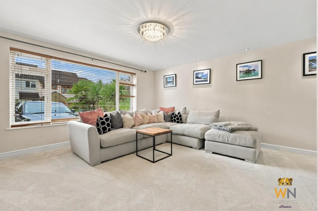 Byron Road, Hutton, CM13, photo 4