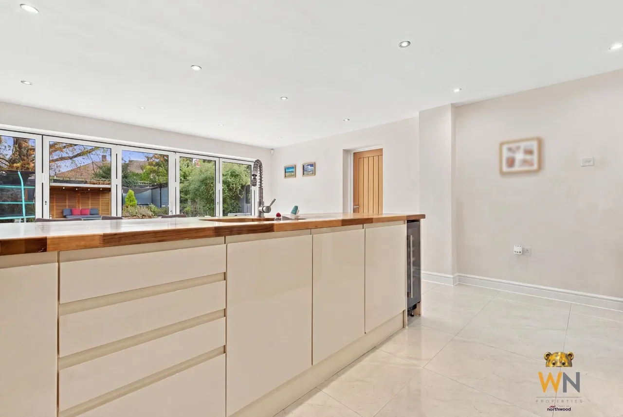Byron Road, Hutton, CM13, photo 8