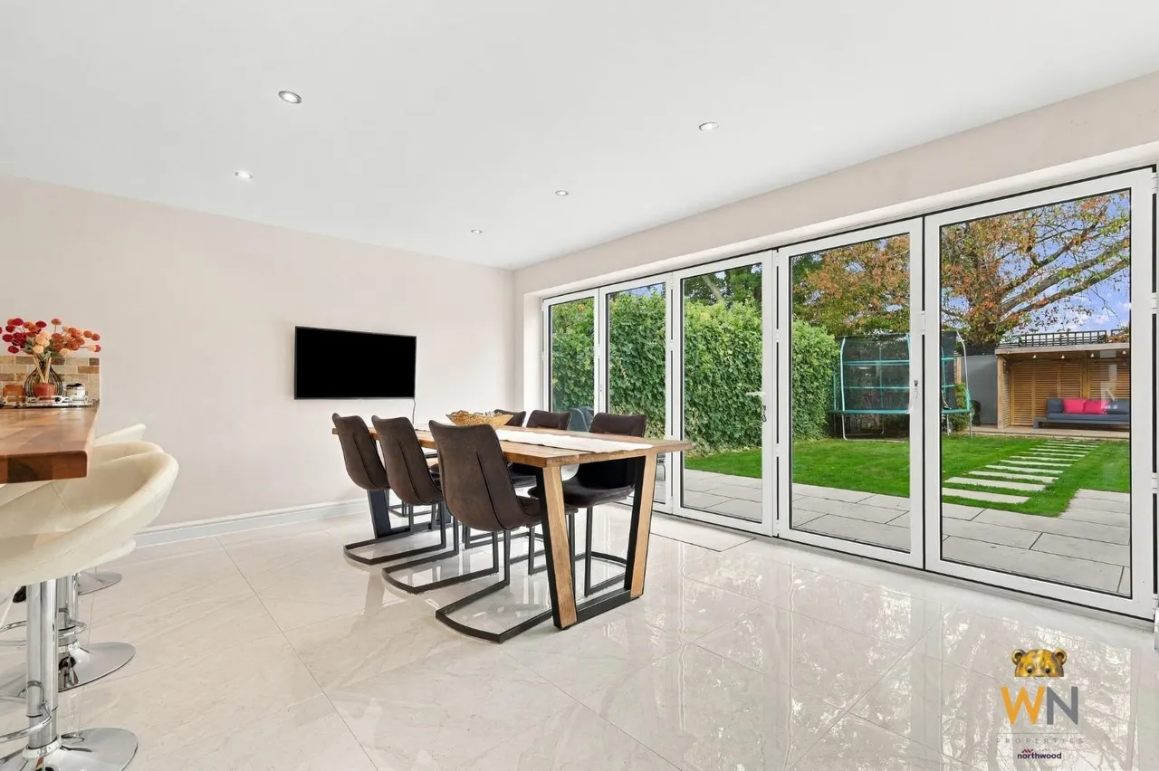 Byron Road, Hutton, CM13, photo 11
