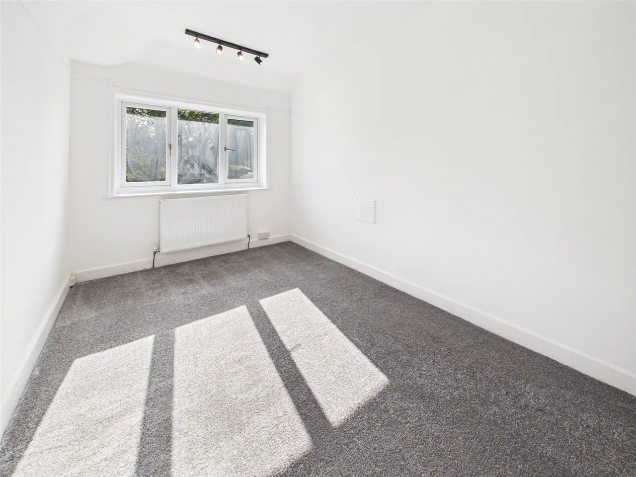 Garland Road, Manchester, M22, photo 13