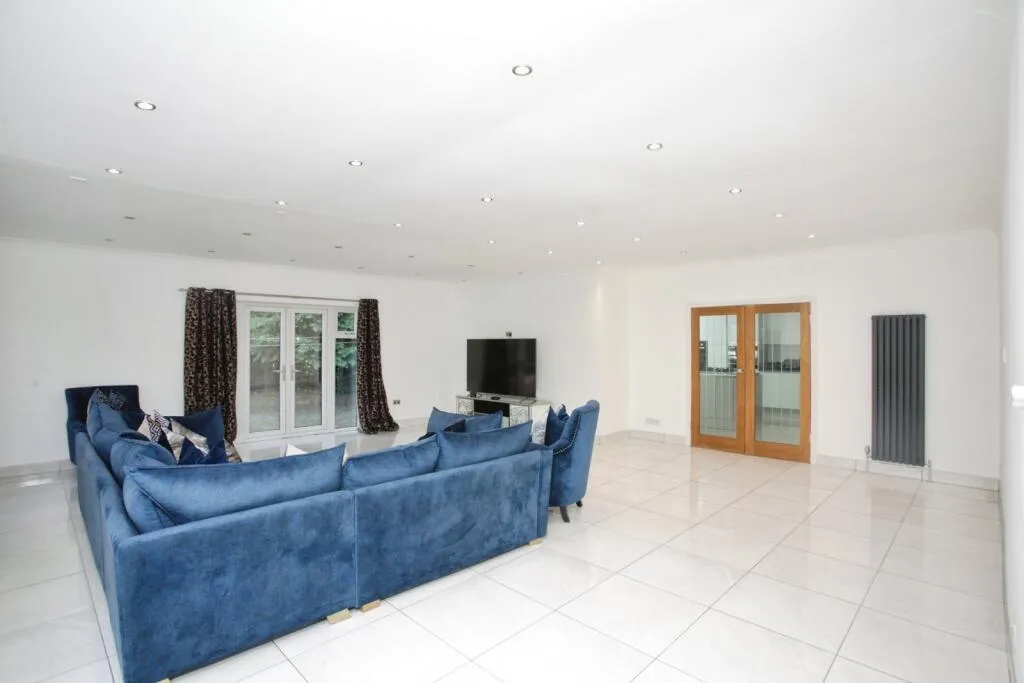 Dunchurch Road, CV22, photo 5