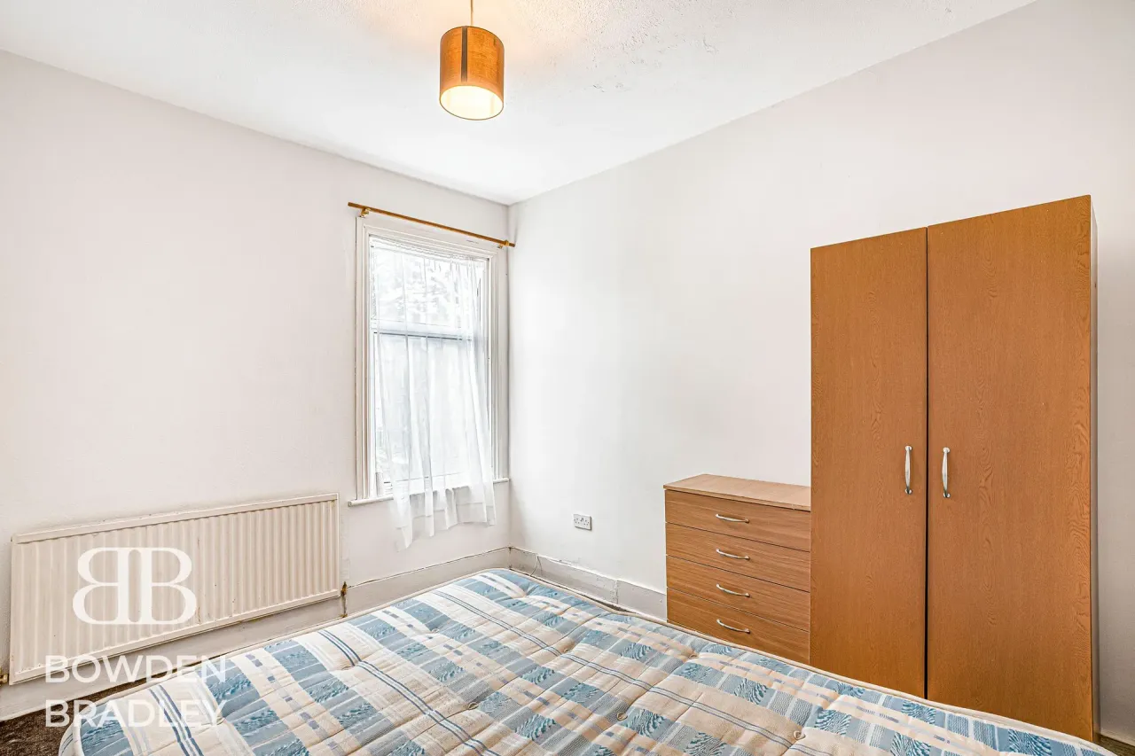 Leslie Road, London, E11, photo 14
