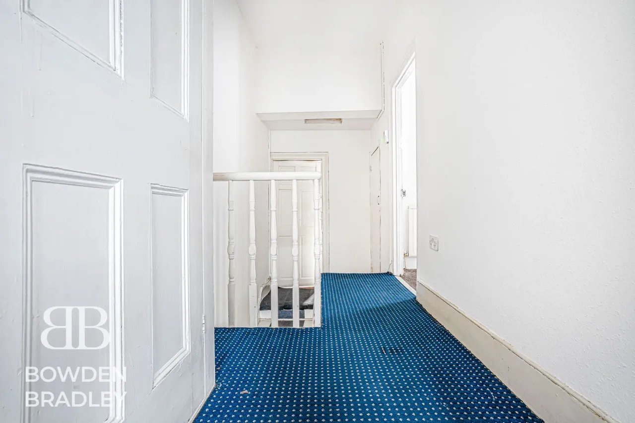 Leslie Road, London, E11, photo 16