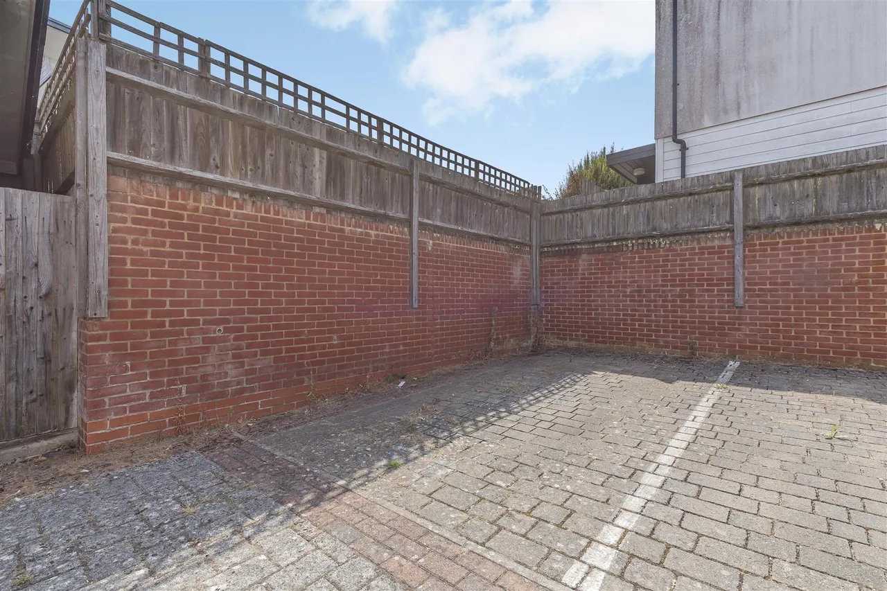 Duke Of York Way, Coxheath, photo 10
