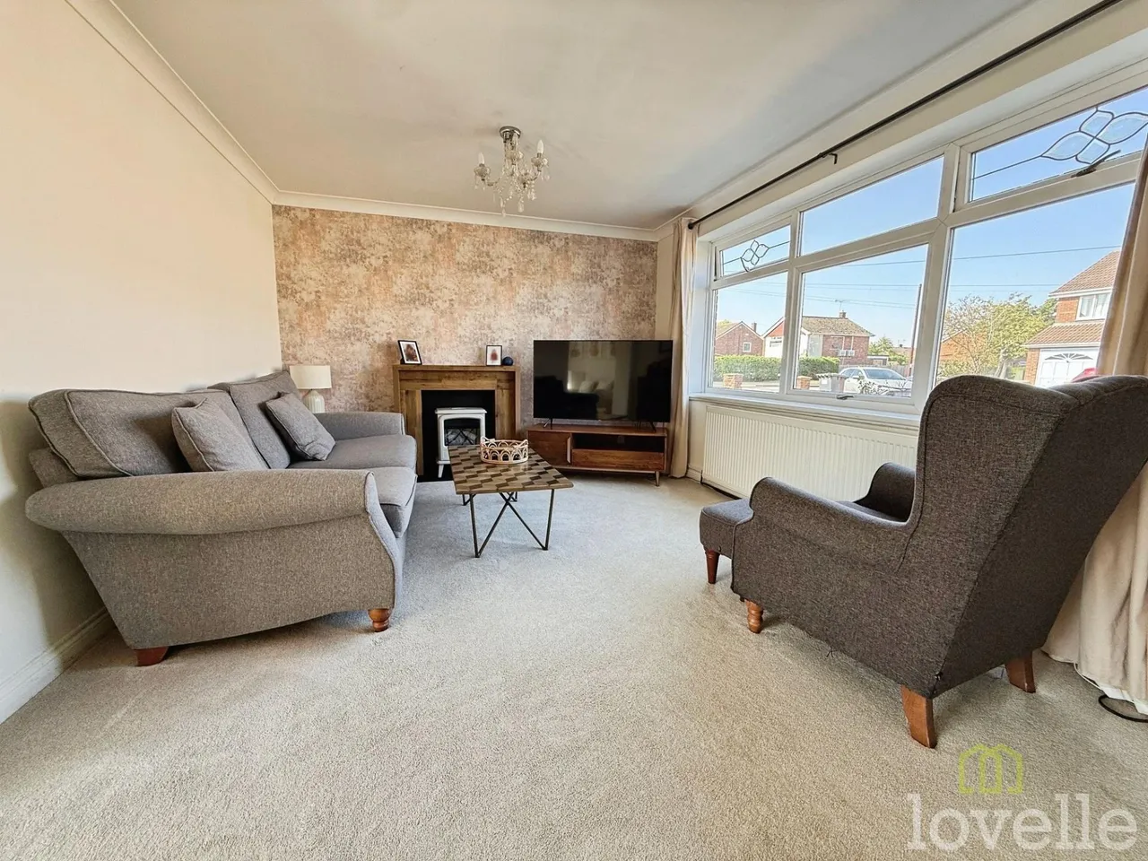 Dore Avenue, North Hykeham, LN6, photo 3