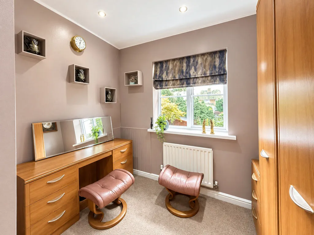 The Oaks, Bloxwich, WS3, photo 18