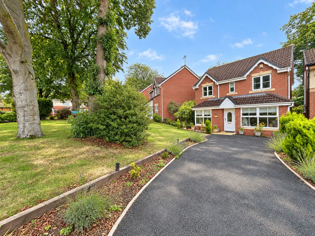 The Oaks, Bloxwich, WS3, photo 29
