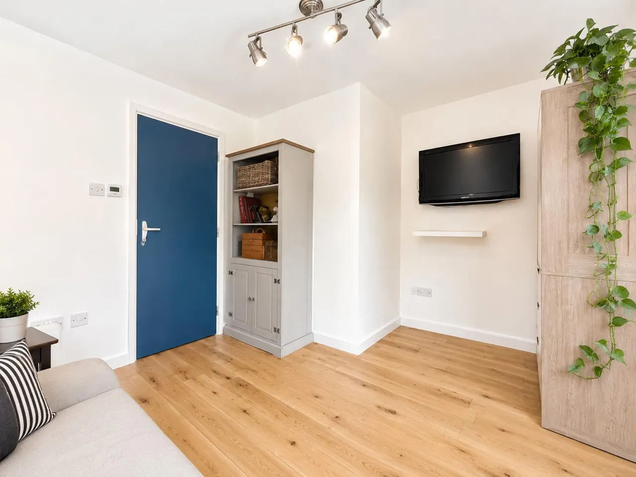 Beechwood Court, Dunstable, LU6, photo 16