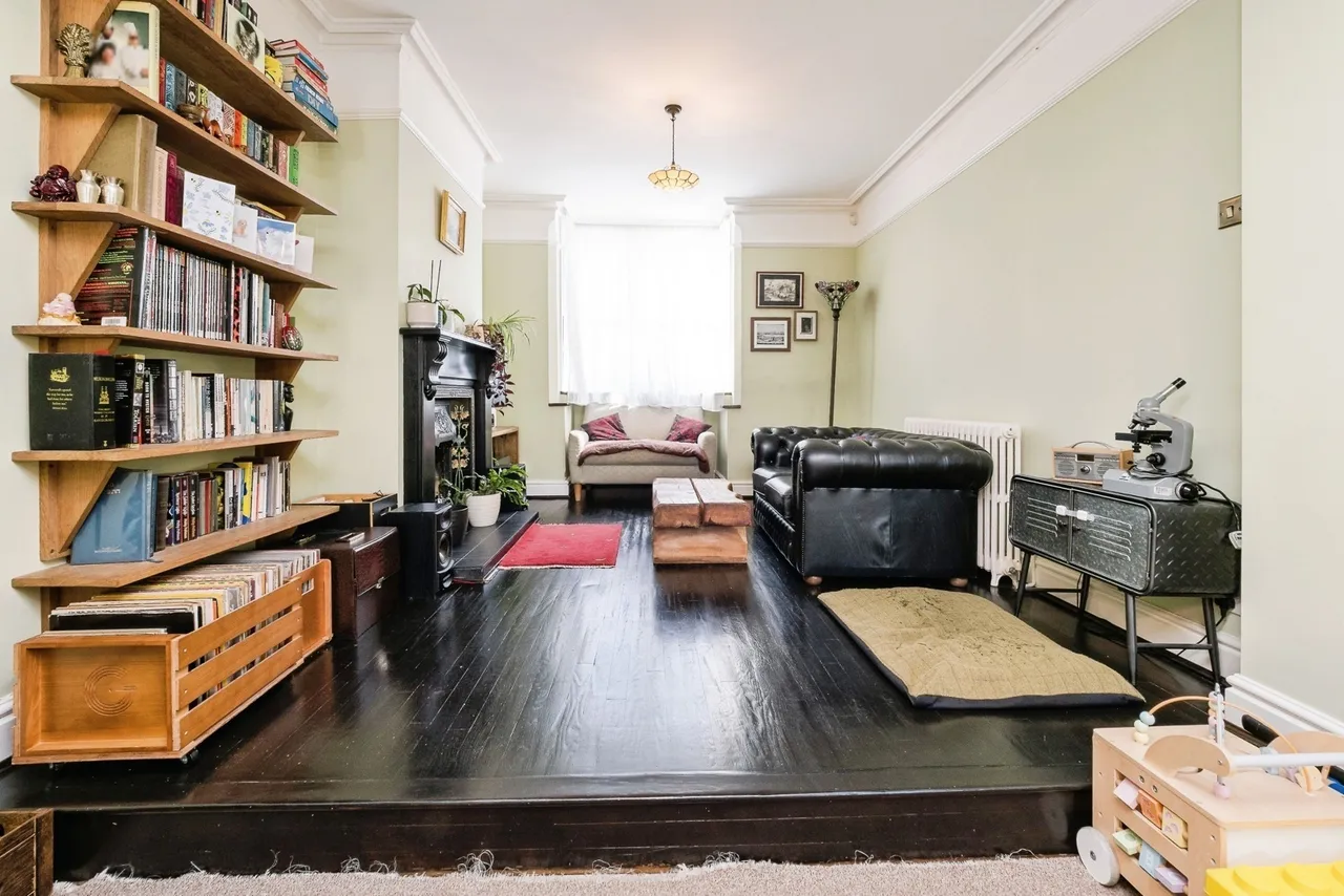 Smeaton Road, Woodford Green, IG8, photo 8