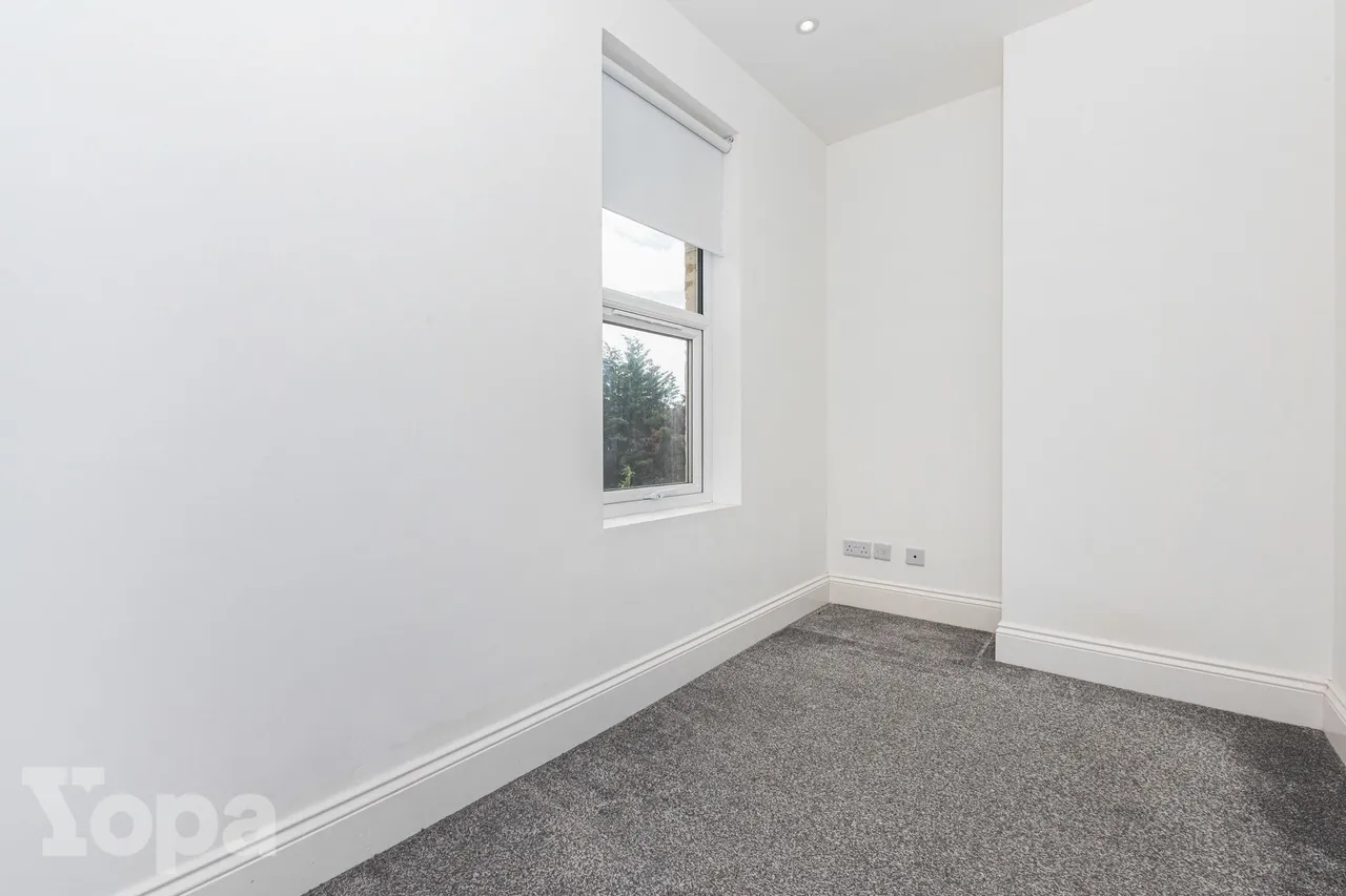 Warwick Road, Welling, DA16, photo 14