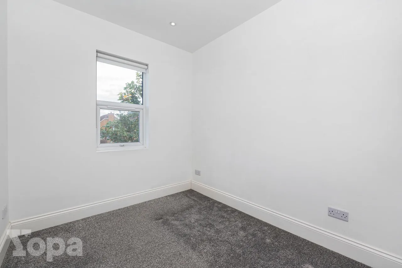 Warwick Road, Welling, DA16, photo 12