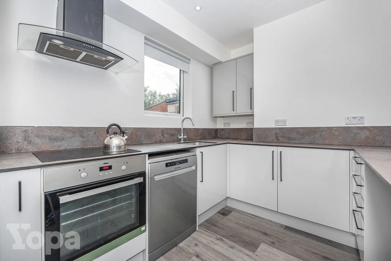 Warwick Road, Welling, DA16, photo 5