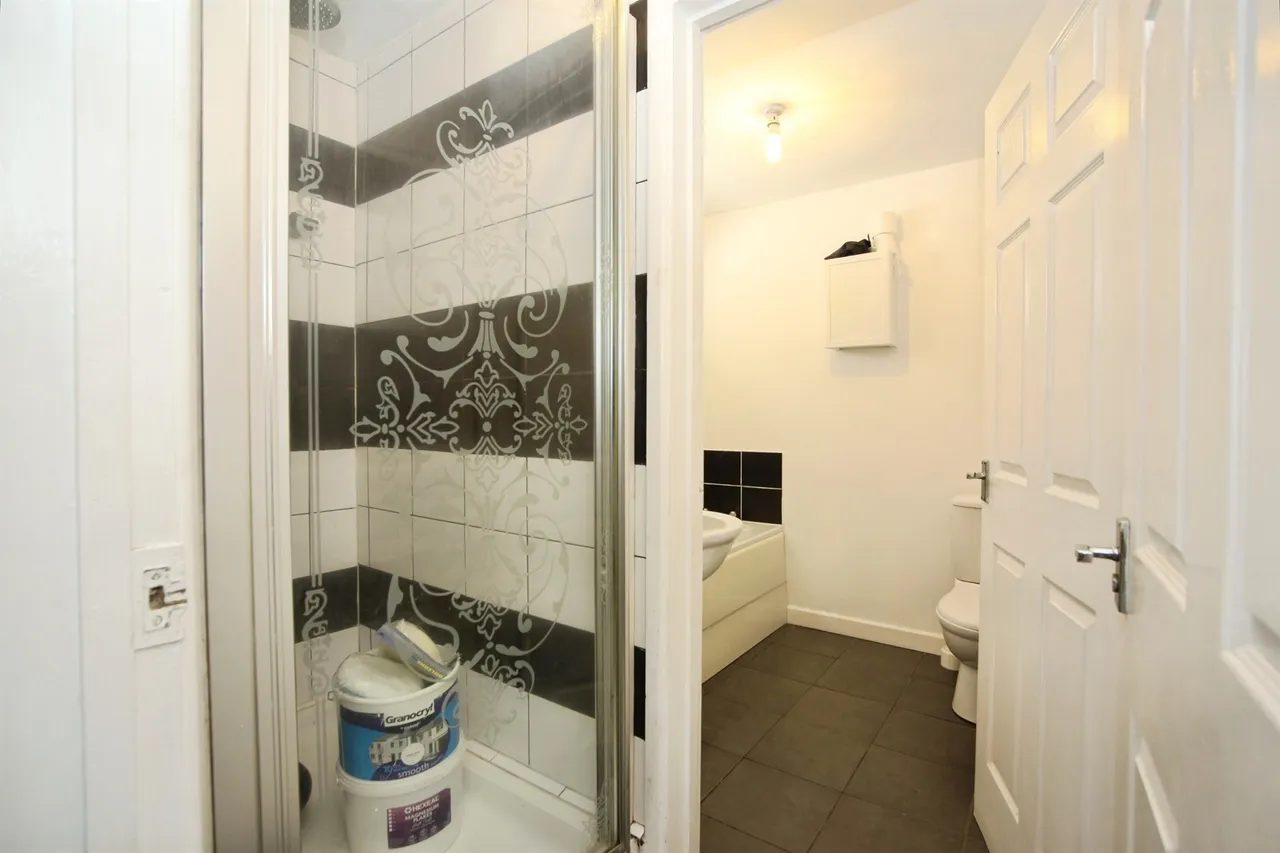 Avon Terrace, Porth, CF39, photo 7