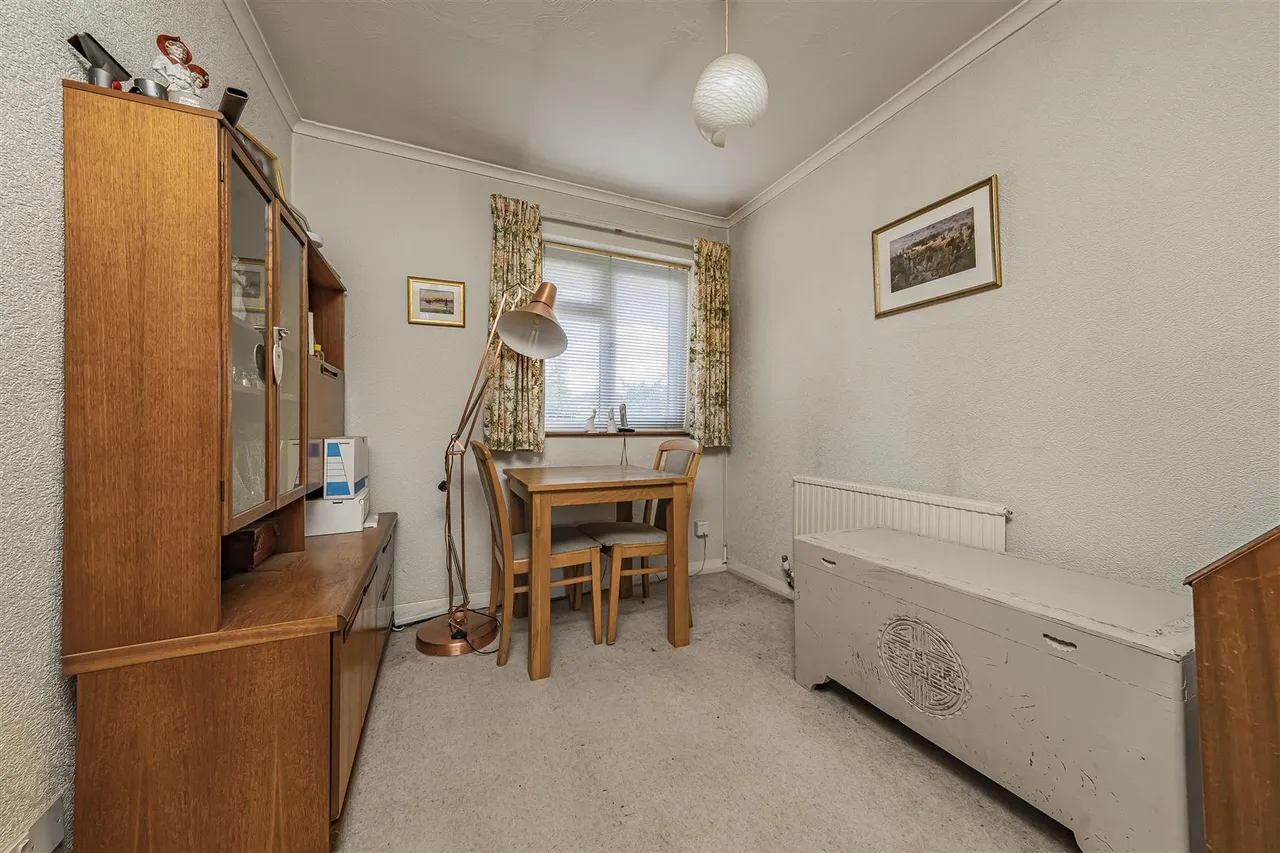 St. Johns Drive, Windsor, Berkshire, SL4 3RA, photo 6