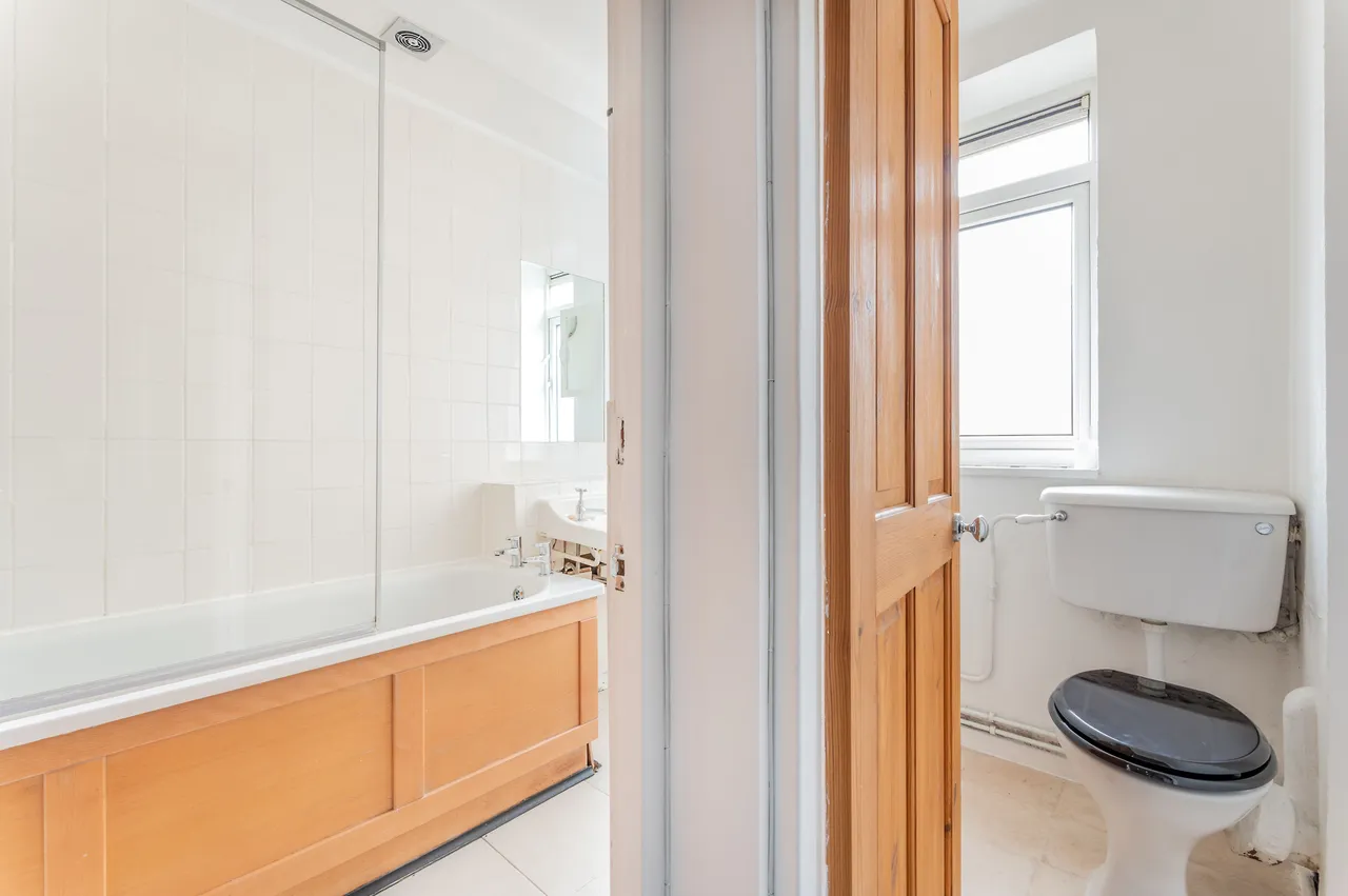 13 Tait Court, Lansdowne Green, London, photo 8
