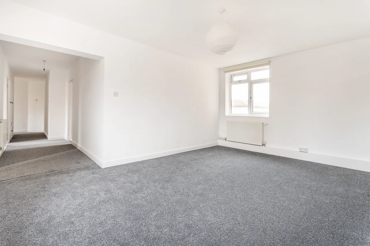 13 Tait Court, Lansdowne Green, London, photo 2