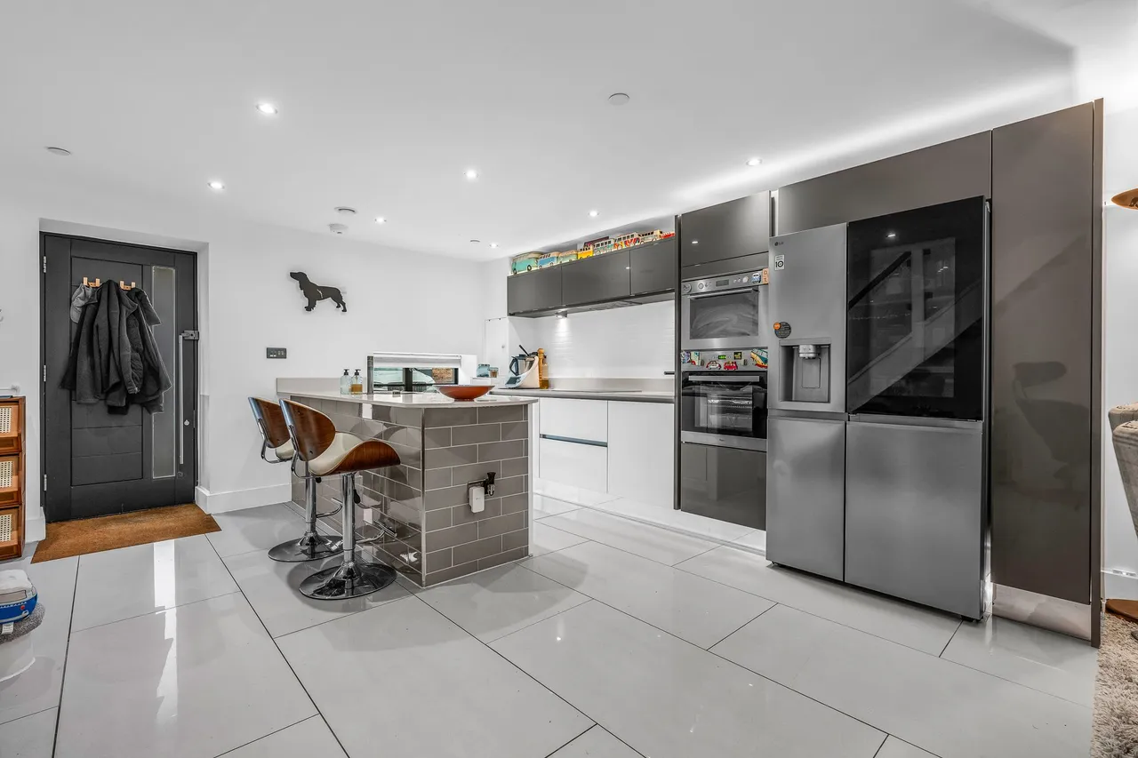 Malthouse Mews, Ware, SG12 9FA, photo 2
