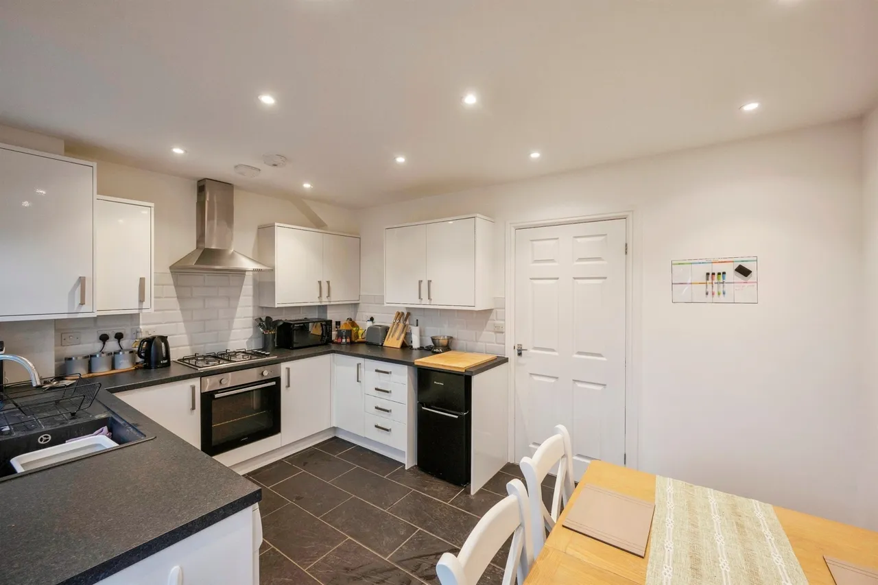 Greenfield Road, Stainforth, DN7, photo 6