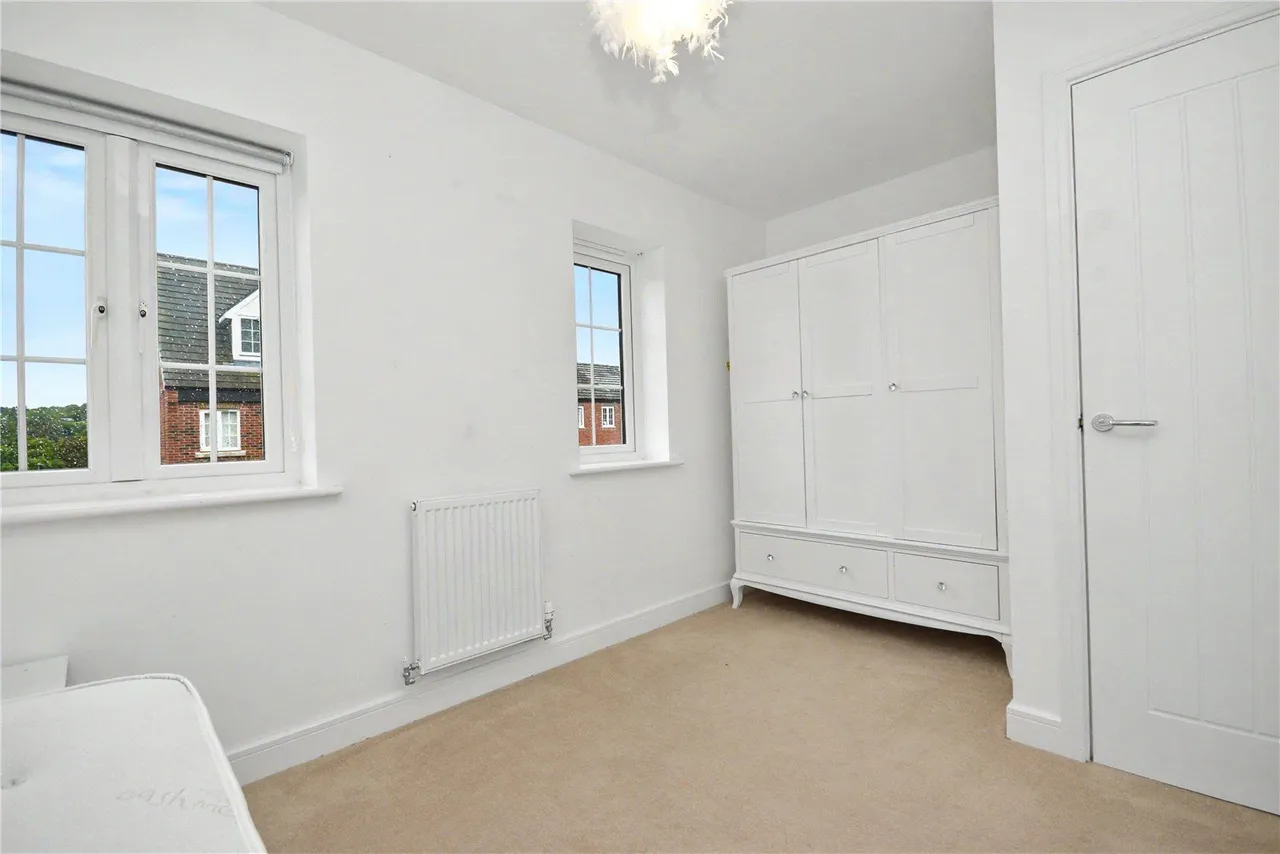 Moseley Beck Lane, Leeds, LS16, photo 12