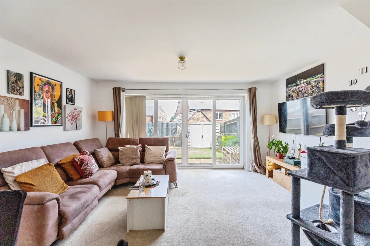 Sulgrave Way, Wellingborough, NN8, photo 2