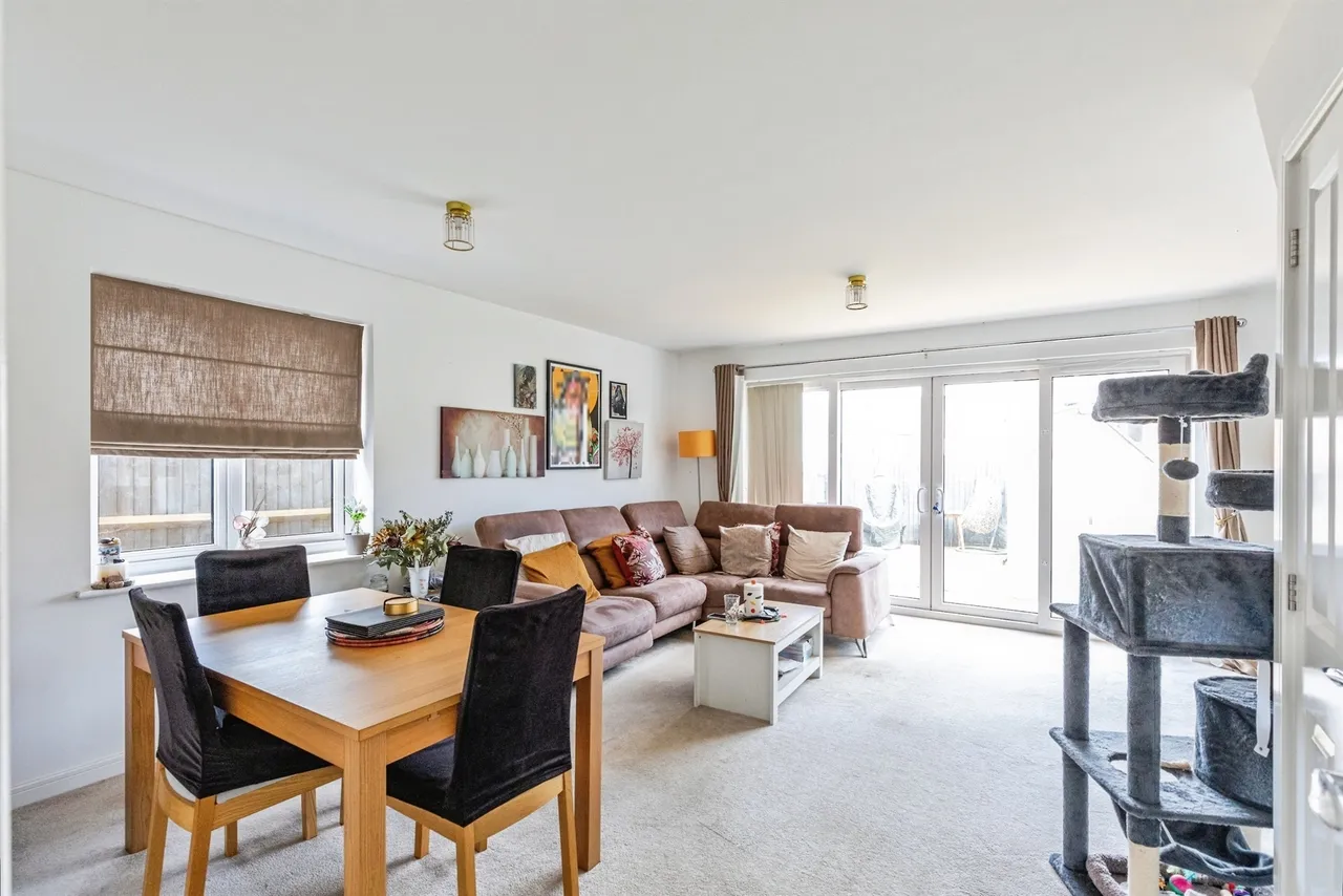 Sulgrave Way, Wellingborough, NN8, photo 3