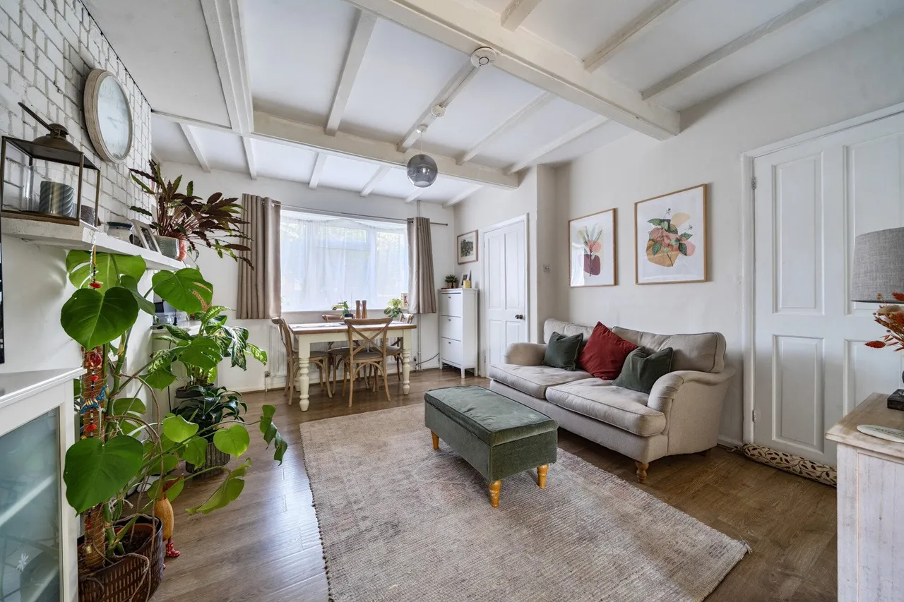 Eltham Palace Road, SE9, photo 14
