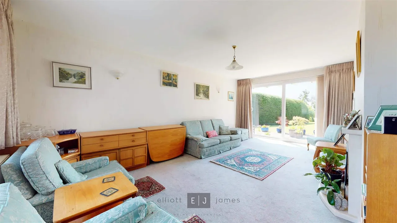 Coppice Row, Theydon Bois, photo 5