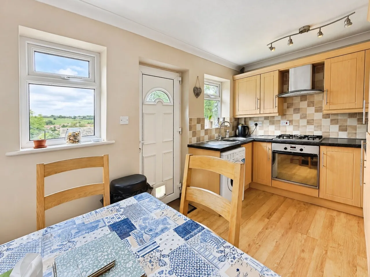 Darley Road, Liversedge, WF15, photo 3