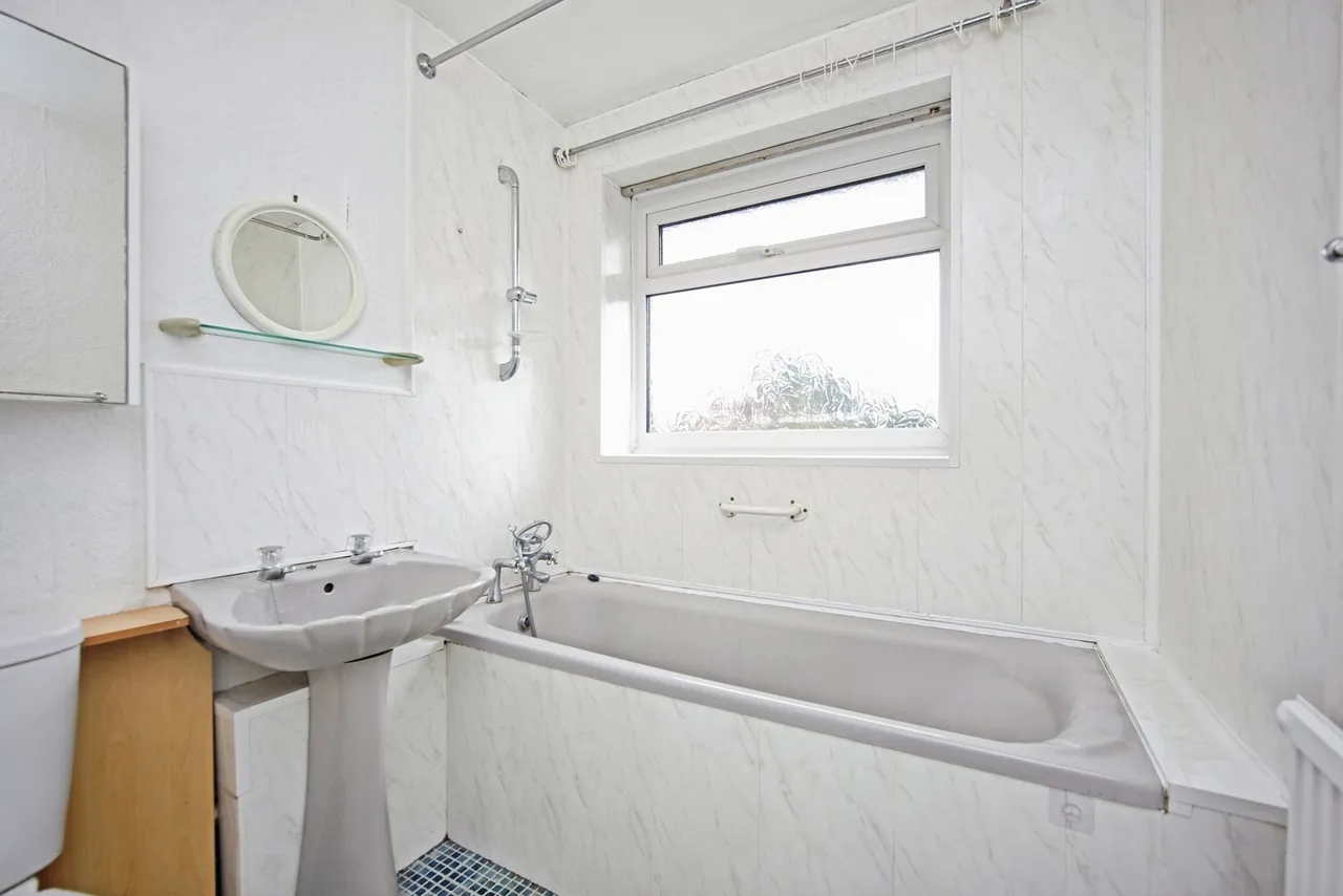 Green Acres, Birmingham, B27, photo 12