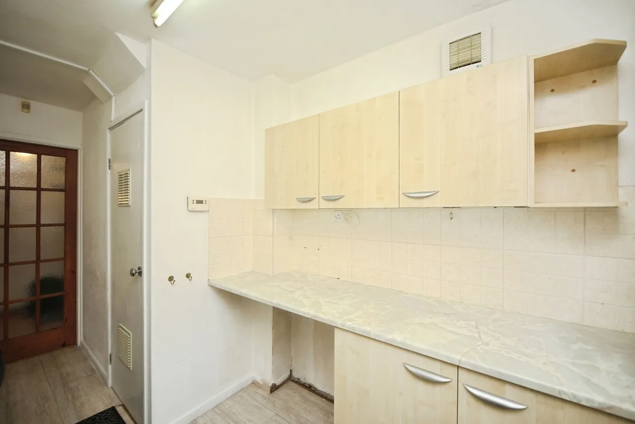 Green Acres, Birmingham, B27, photo 9