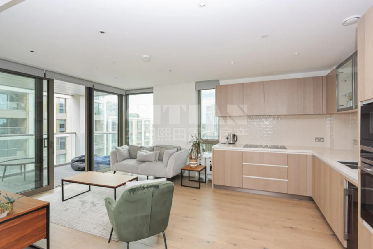 Prince of Wales Drive, London, SW11, photo 5