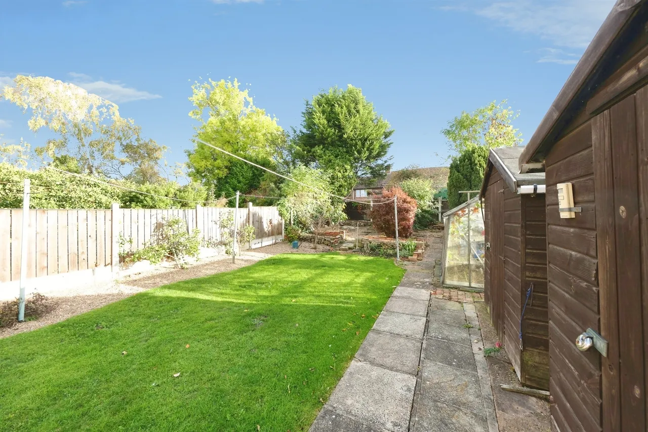 Southey Crescent, Maltby, S66, photo 7