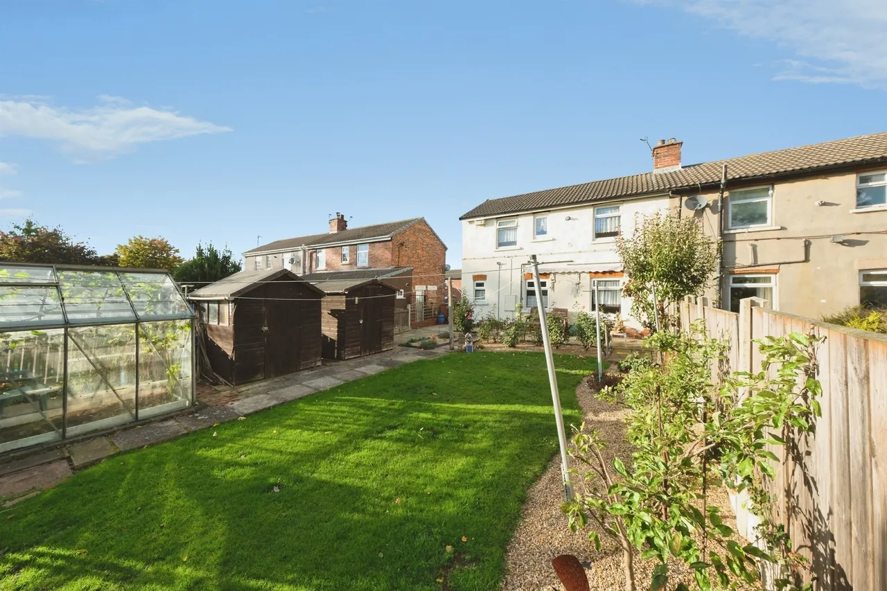 Southey Crescent, Maltby, S66, photo 16