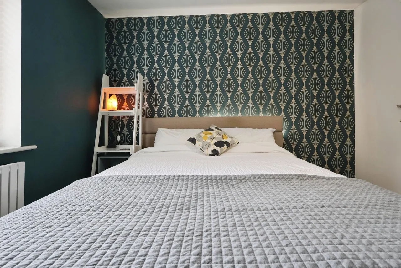 Redoubt Close, Hitchin, SG4, photo 21