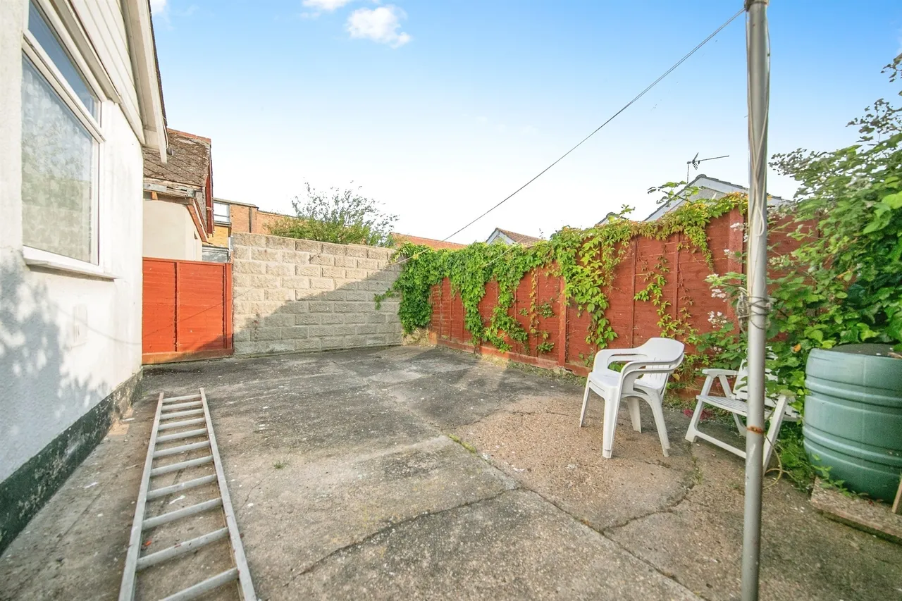 Rosemary Way, Jaywick, CLACTON-ON-SEA, photo 11