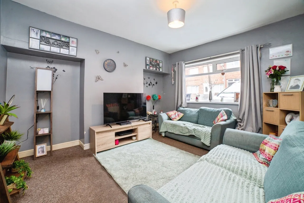 Python Hill Road, Rainworth, Mansfield, Nottinghamshire, NG21, photo 2