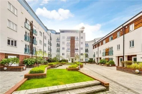 2 bed flat for sale — Stane Grove, London, SW9