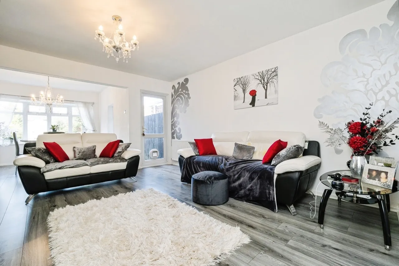 Sunnymede, Chigwell, Essex, IG7, photo 3