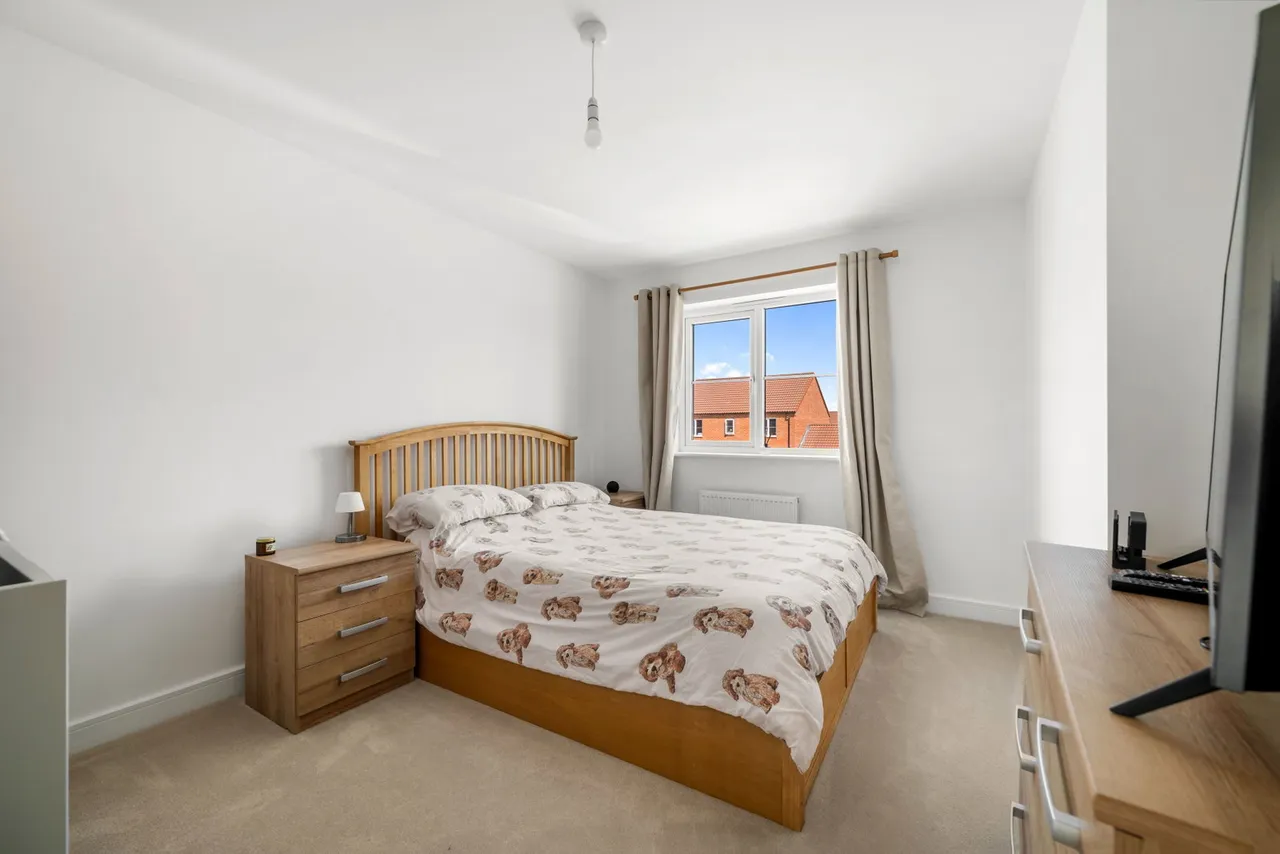 Field Avenue, Saxilby, LN1, photo 12