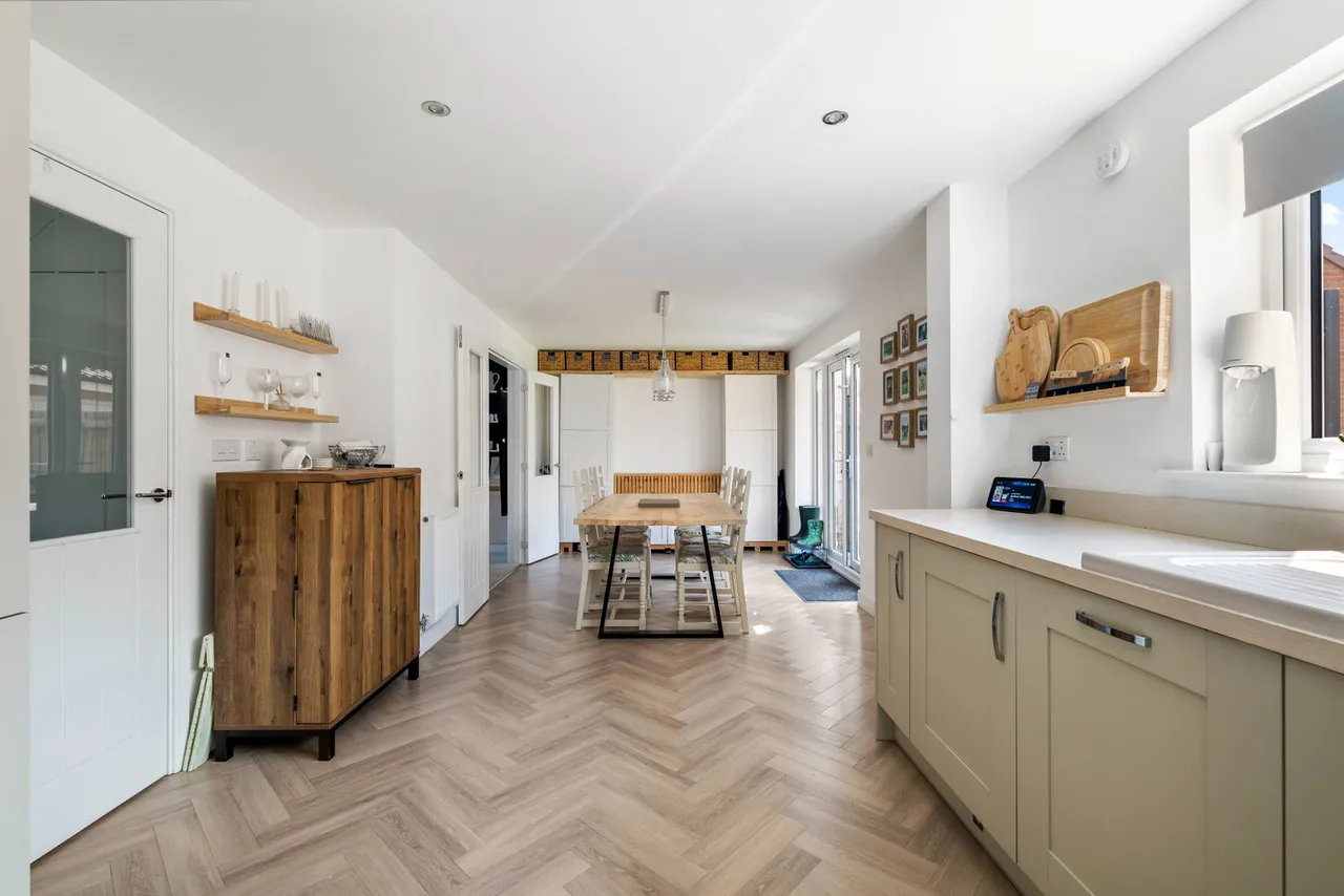 Field Avenue, Saxilby, LN1, photo 19