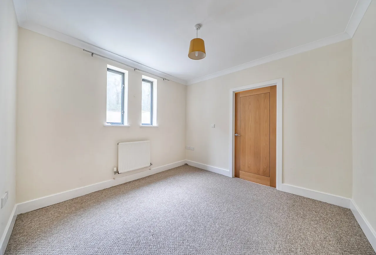 St. Georges Road, Cheltenham, GL50 3EE, photo 4