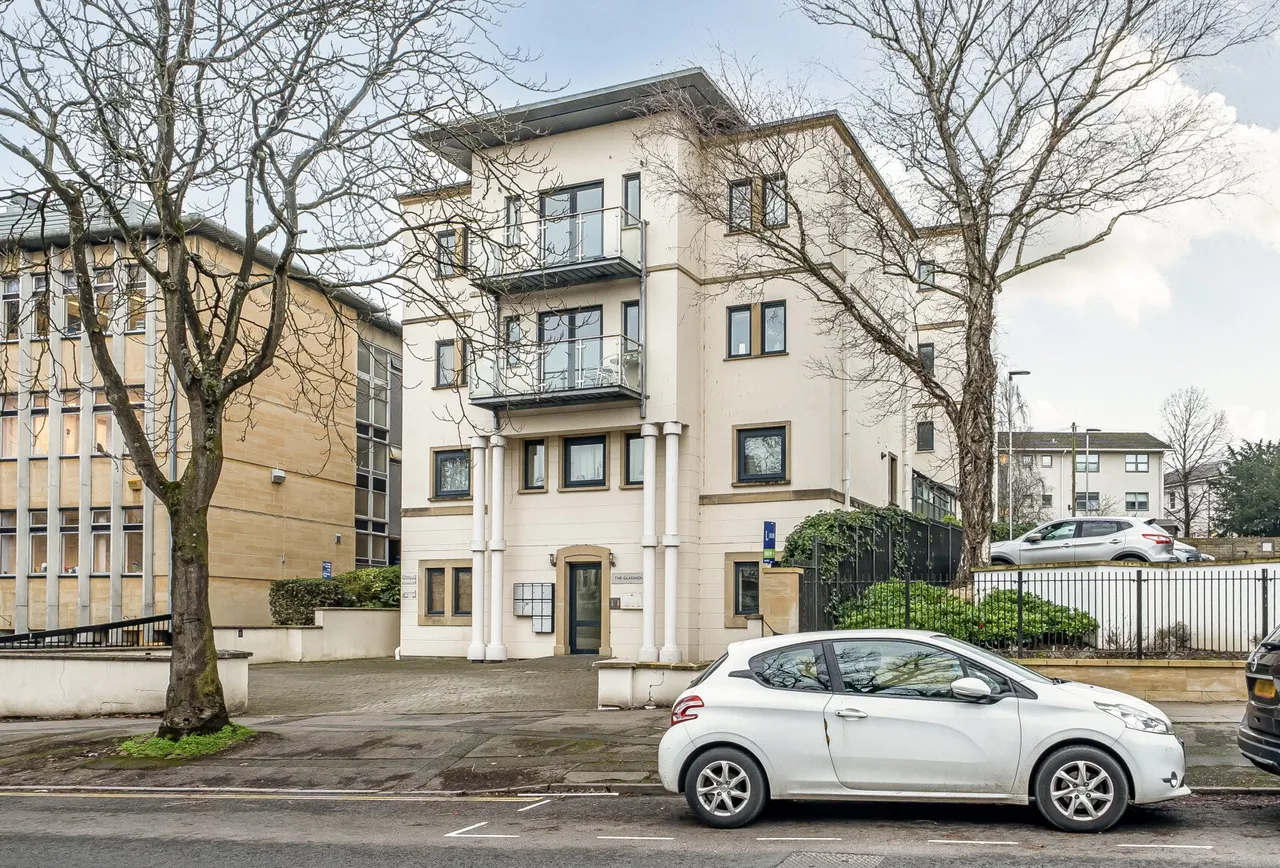 1 bed flat for sale — St. Georges Road, Cheltenham, GL50 3EE