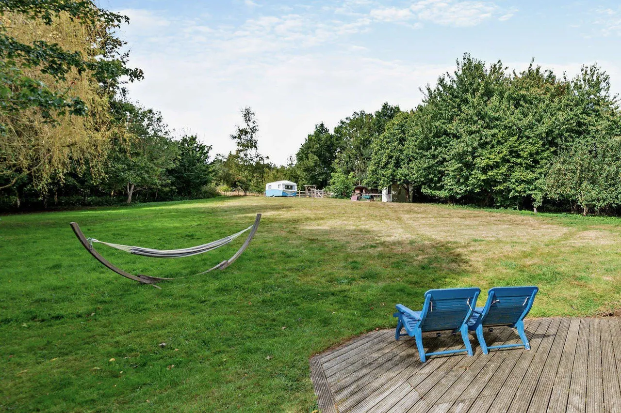Henny Road, Lamarsh, Bures, Suffolk, CO8 5EX, photo 10
