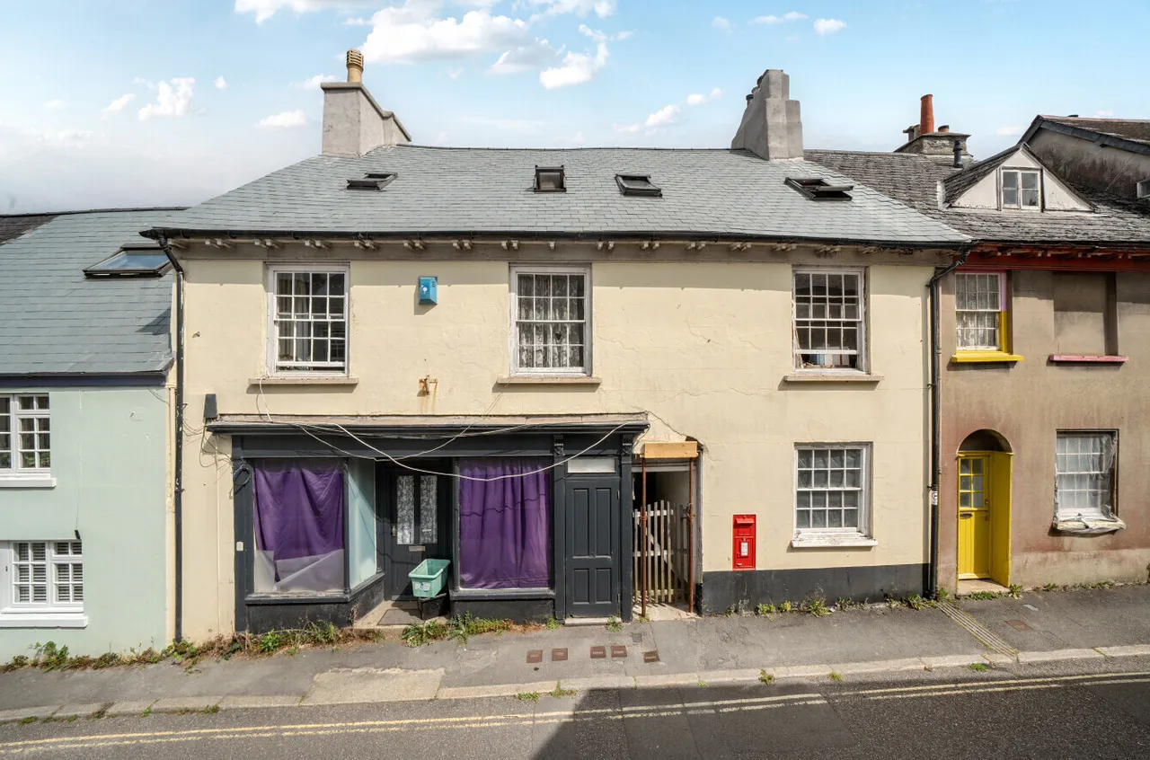 1 bed property for sale — Market Street, Buckfastleigh, Devon, TQ11