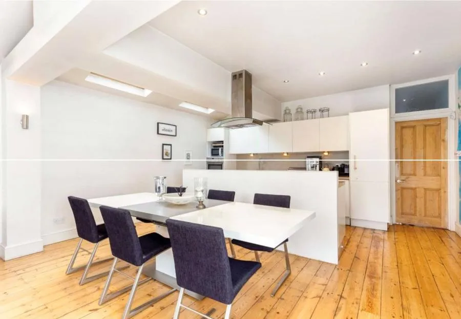Earlsfield Road, London, SW18, photo 2