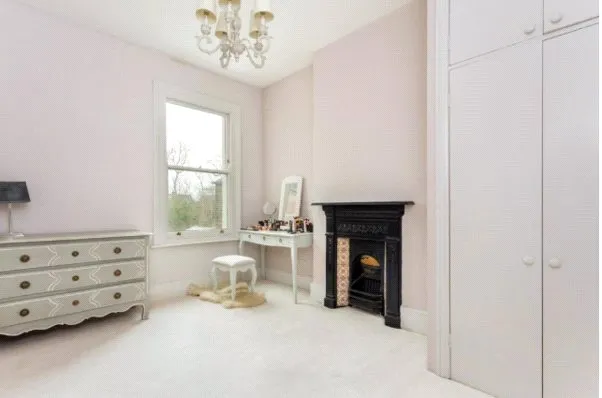 Earlsfield Road, London, SW18, photo 6