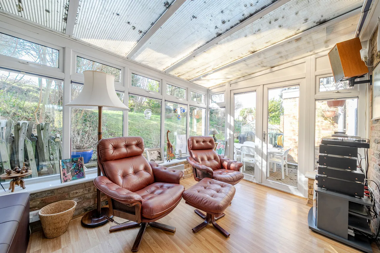 Wedgwood Drive, Hughenden Valley, HP14, photo 10