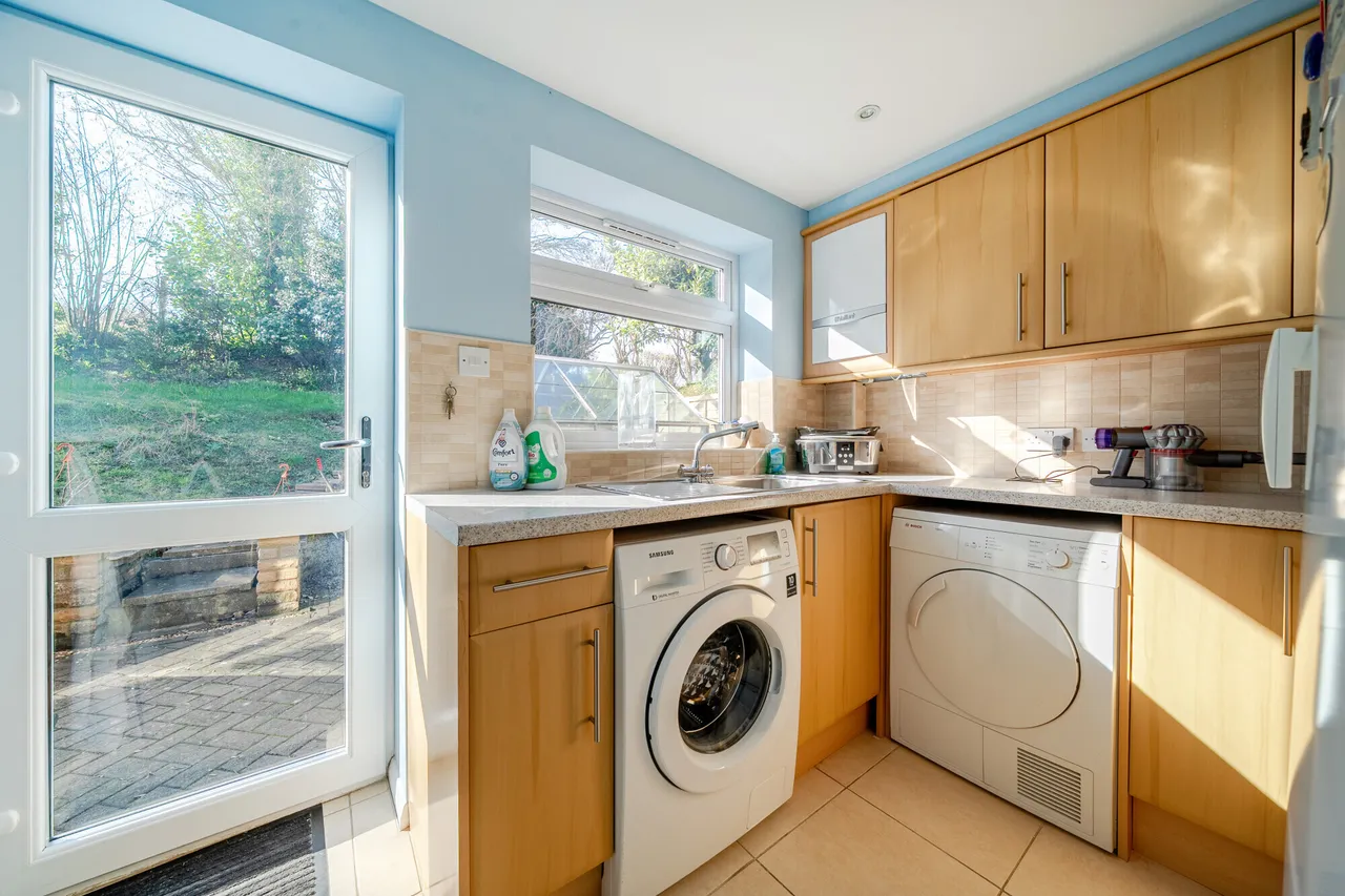 Wedgwood Drive, Hughenden Valley, HP14, photo 8